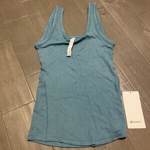 NWT Lululemon Hold Tight Scoop Neck Tank UTYB Utility Blue Sz 6